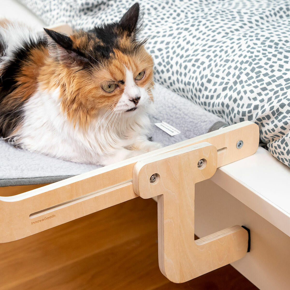 Hamac Suspendu pour Chat – Hamacat | Confort & Design