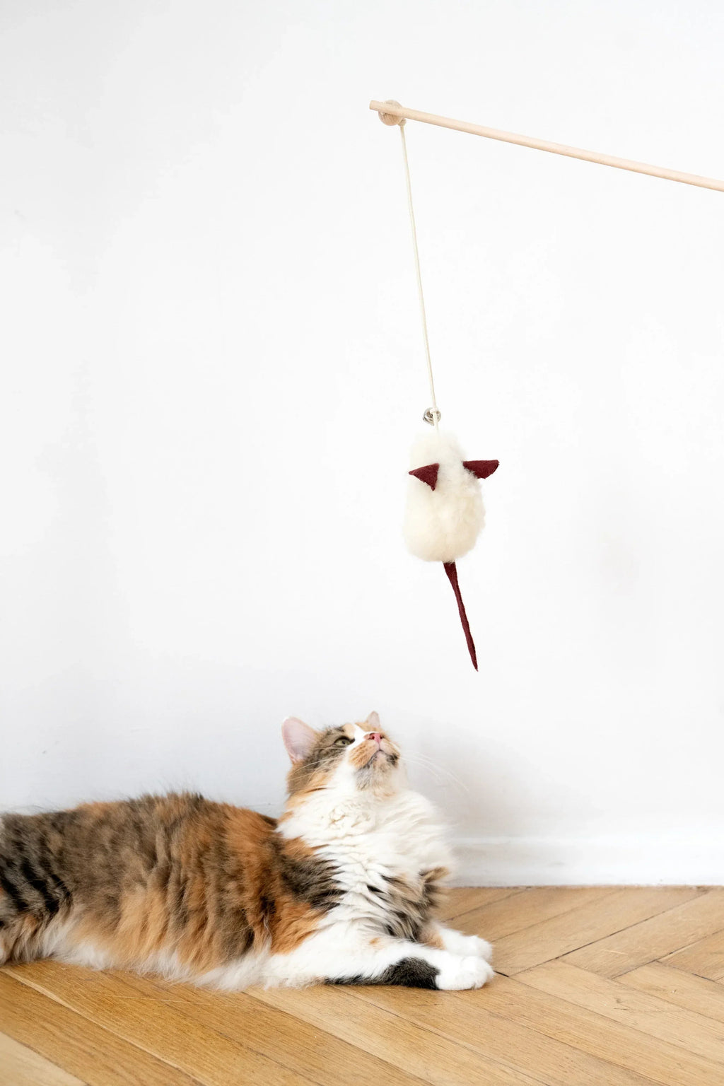 Jouet pour Chat en Laine Naturelle – Petite Souris | Grelot & Bois